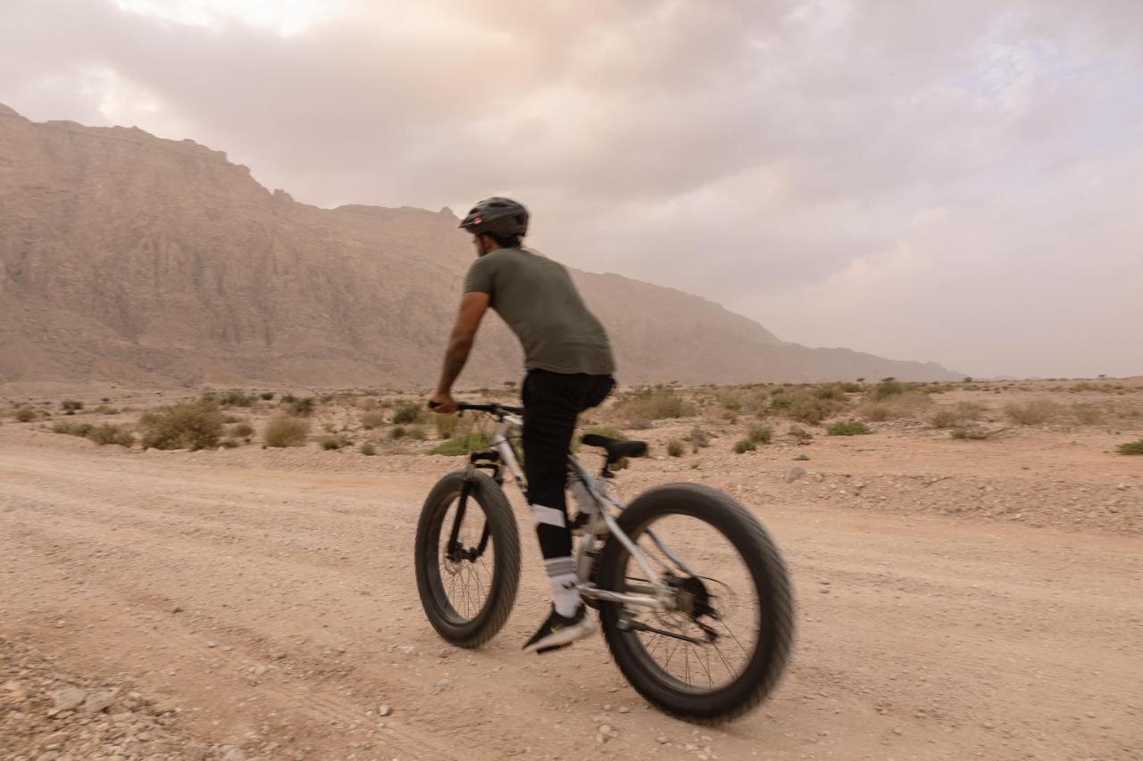 Pura Eco Retreat, Jebel Hafit Desert Park Al Ain Exteriör bild