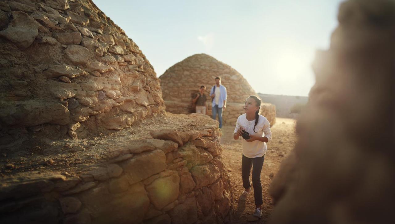 Pura Eco Retreat, Jebel Hafit Desert Park Al Ain Exteriör bild