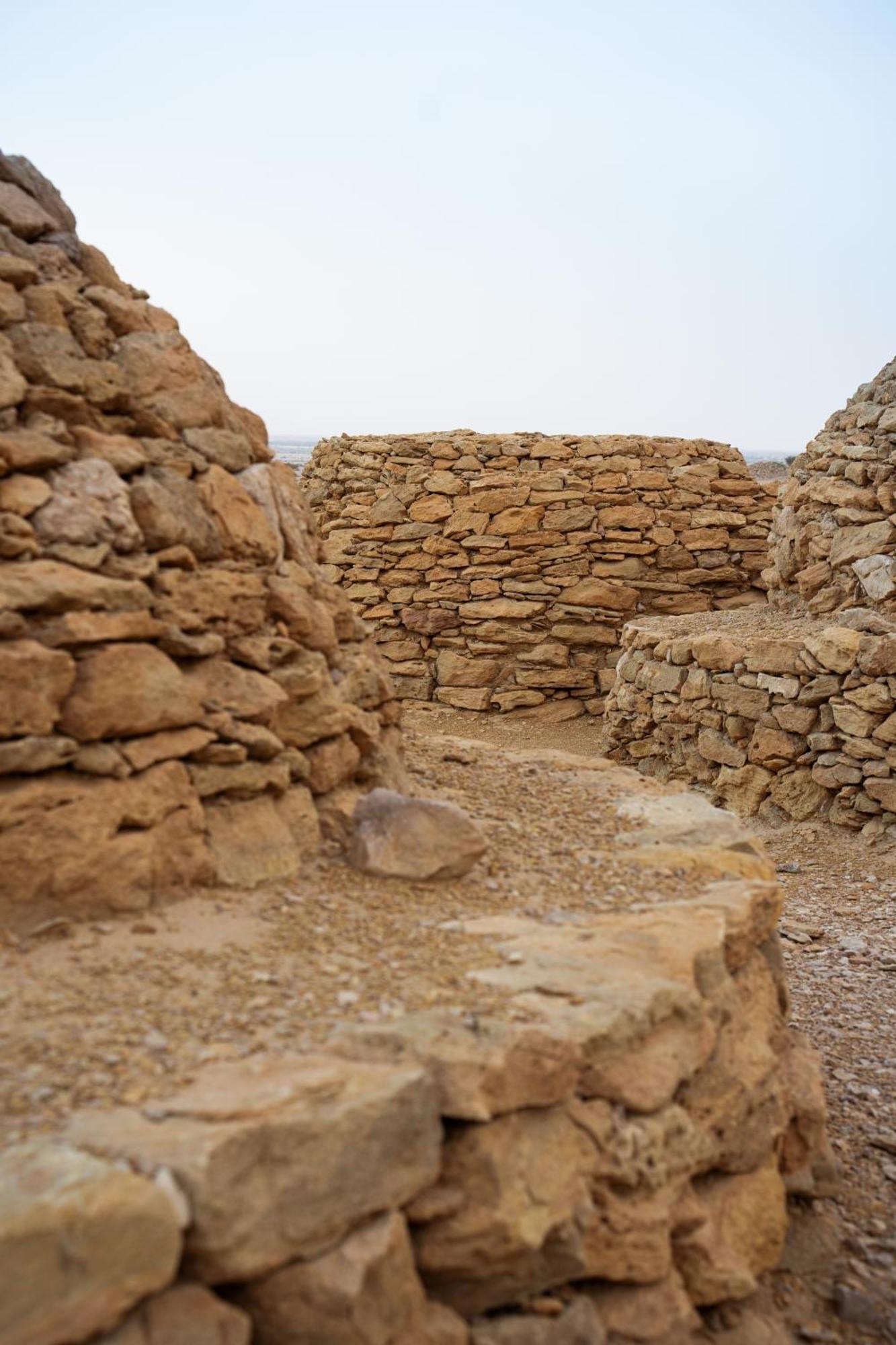 Pura Eco Retreat, Jebel Hafit Desert Park Al Ain Exteriör bild