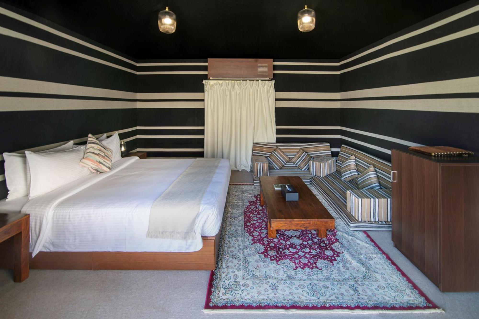 Pura Eco Retreat, Jebel Hafit Desert Park Al Ain Exteriör bild